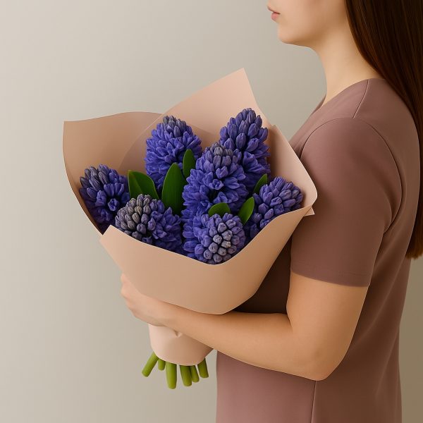 Акция! Букет из 7 сиреневых гиацинтов