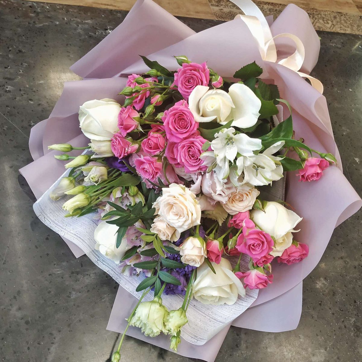full_1b98274bf25328adcd2d97b375eff775 Букет "София" — изображение 1