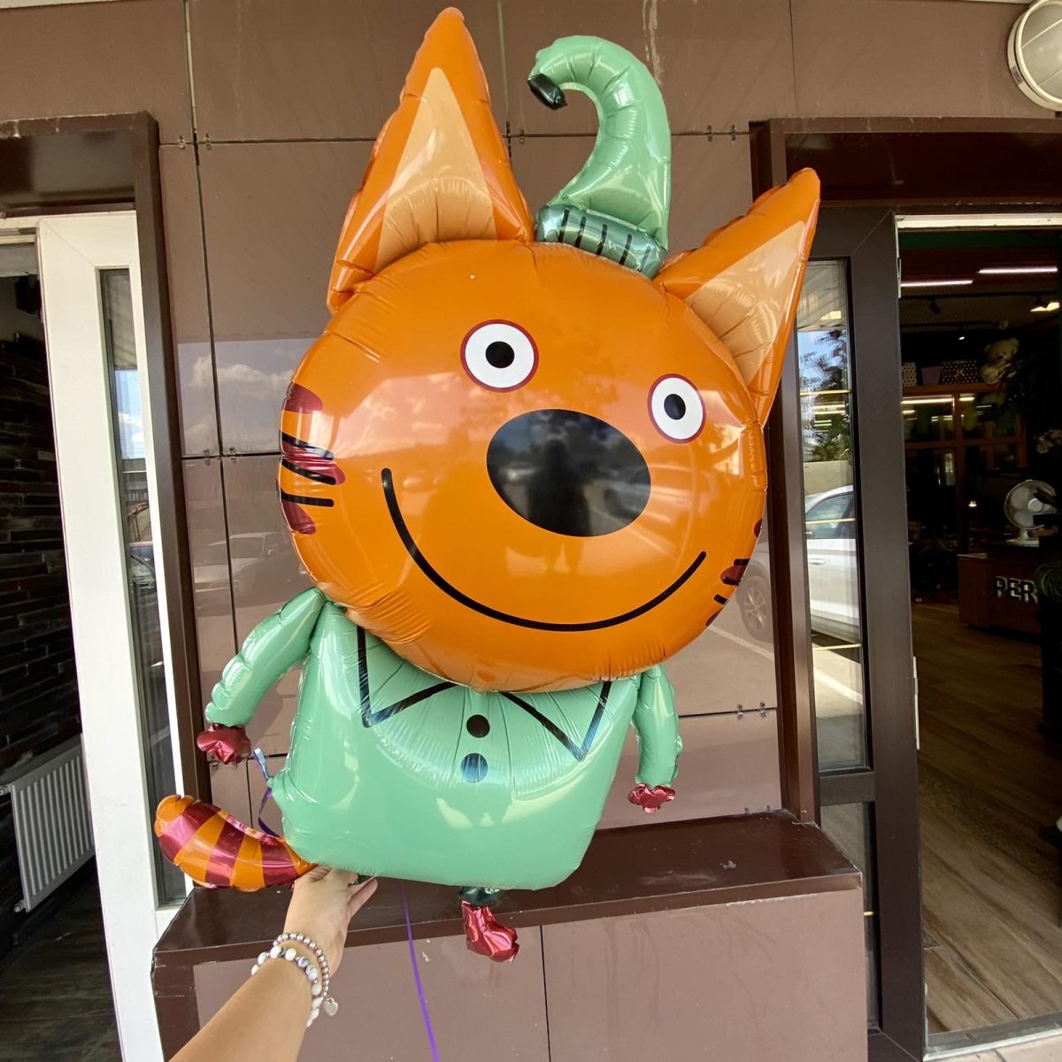 Фольгированный шарик "Три кота" — изображение 1