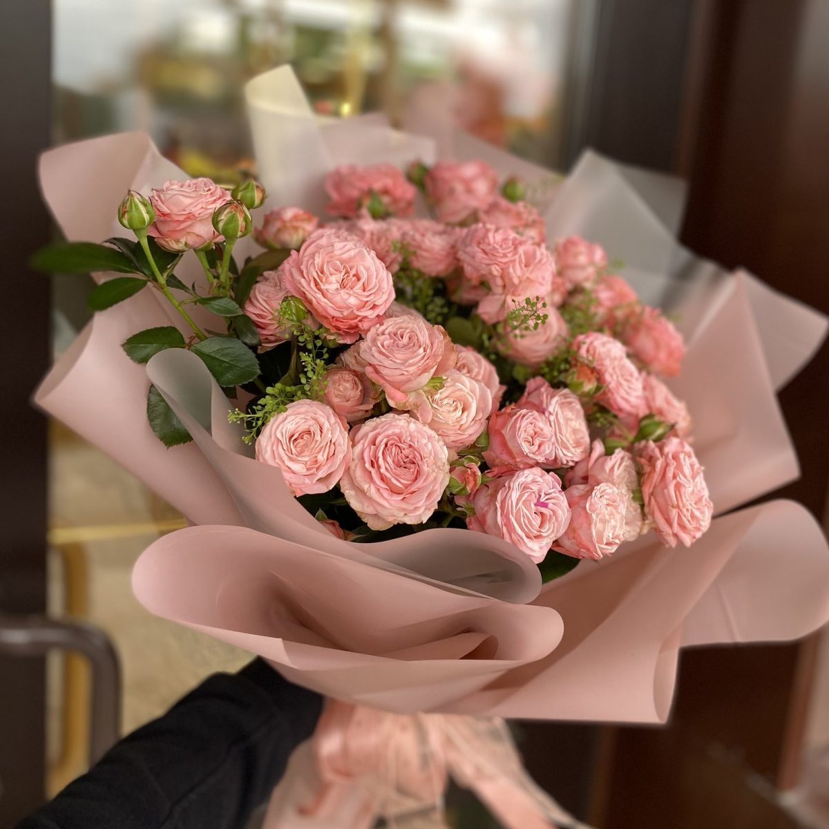 full_7189c36eecbff582fd1a95ca50186398 Букет из кустовых роз Воздушность — изображение 1