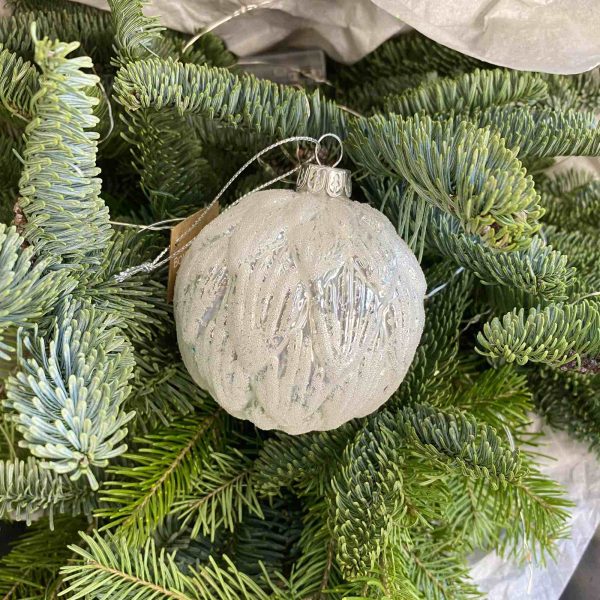 Новогодний шар ручной работы