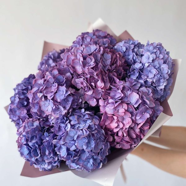 Букет из фиолетовых гортензий (Предзаказ)